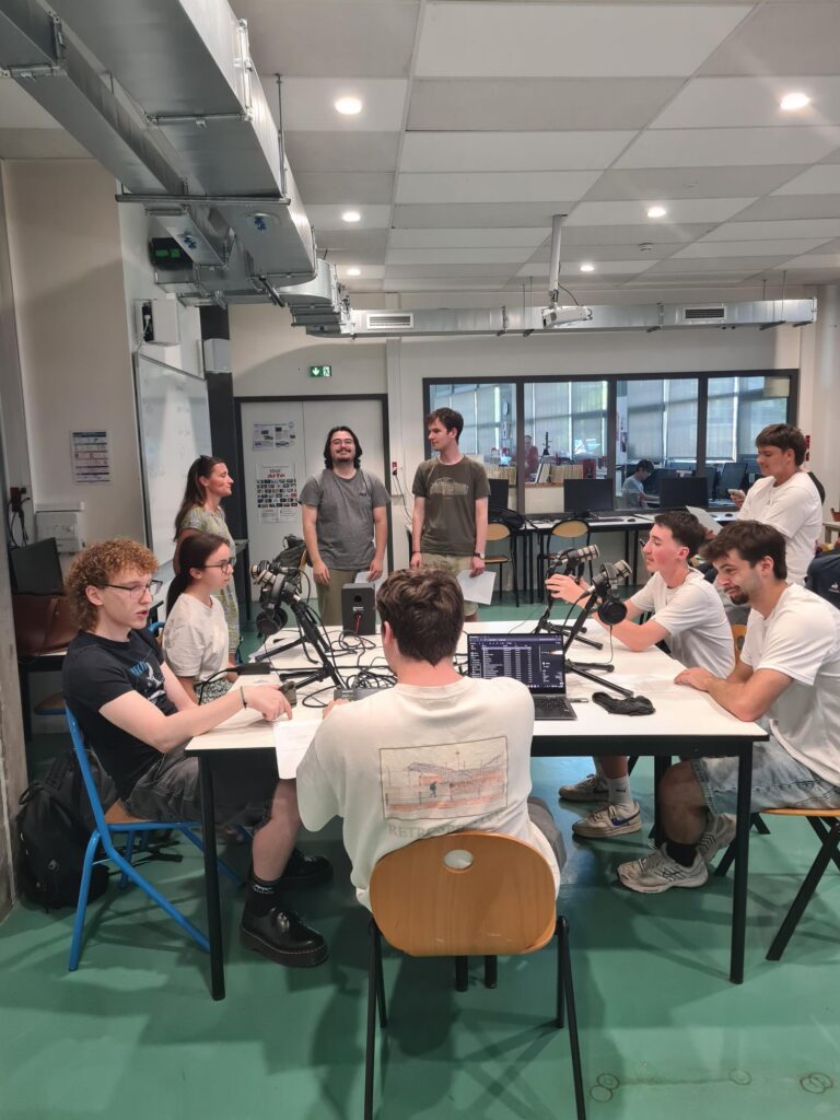 image de La Webradio du lycée avec les TSTI2D3